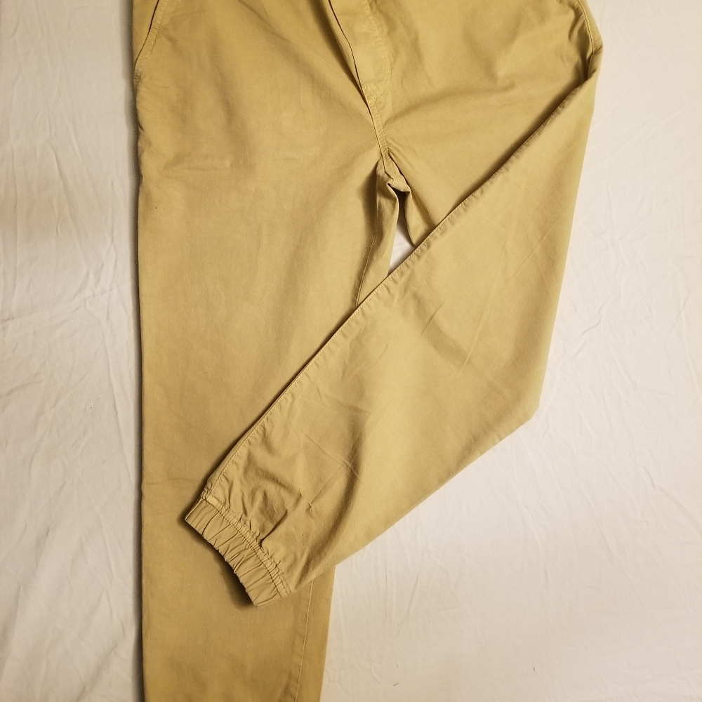 Aeropostale extreme flex tan medium